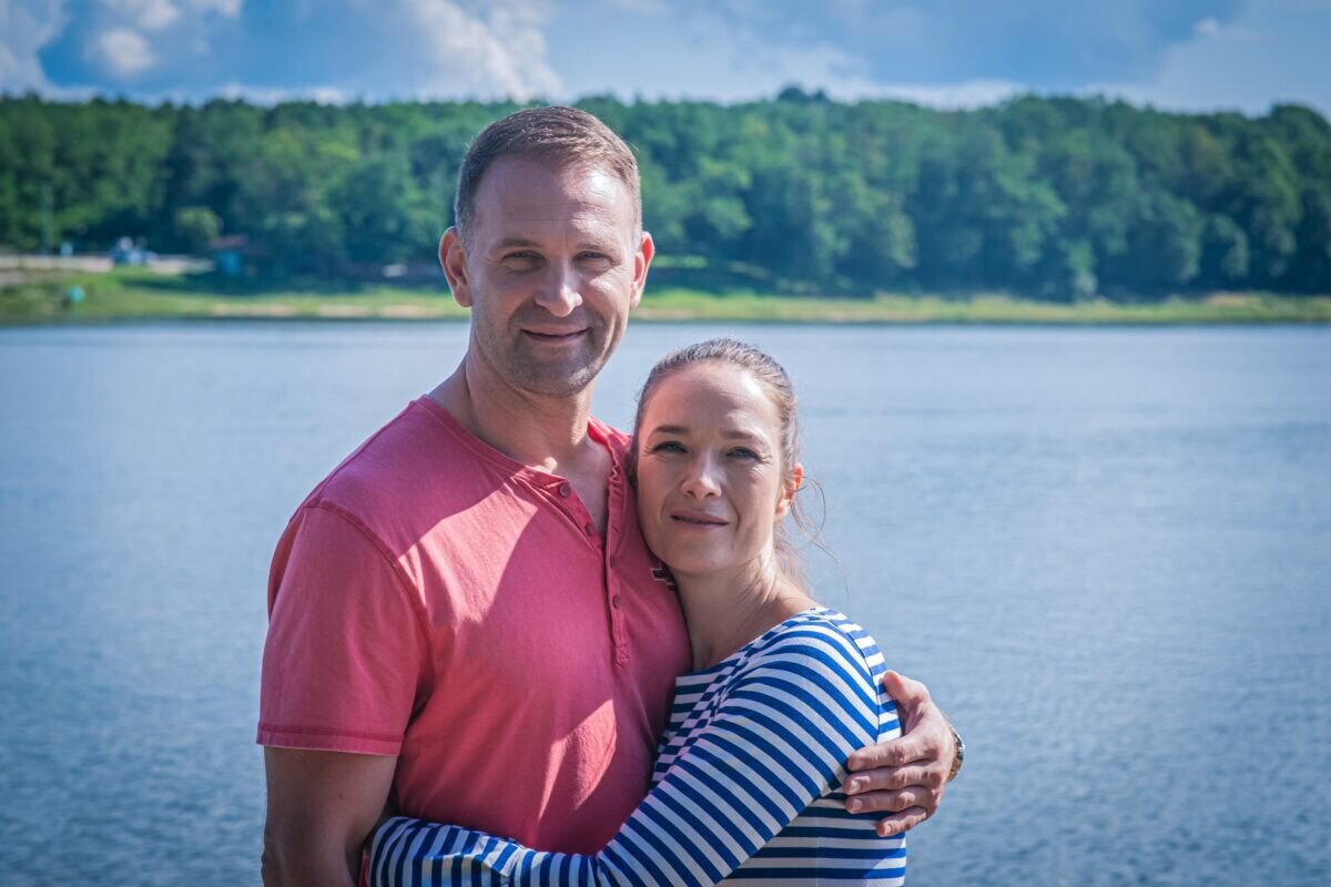 Tomáš Maštalír a Tereza Kostková v komedii Nikdy neříkej nikdy