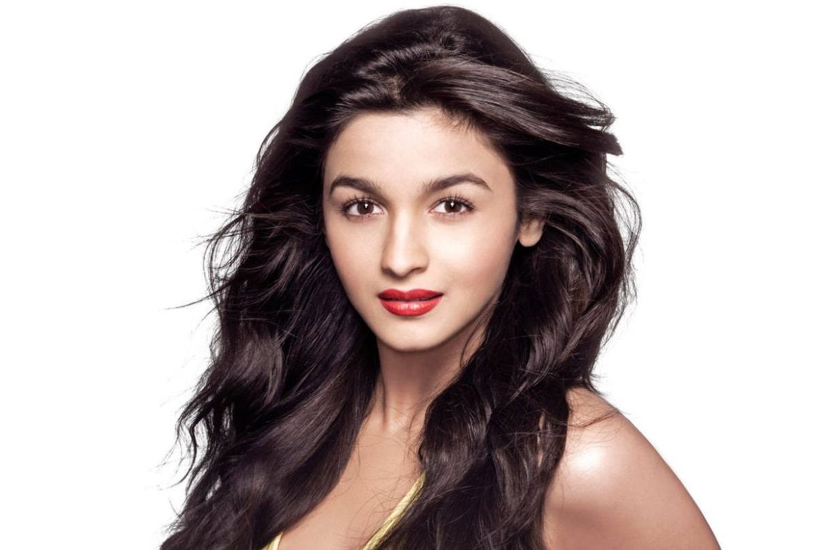 Alia Bhatt z filmu Student Of The Year