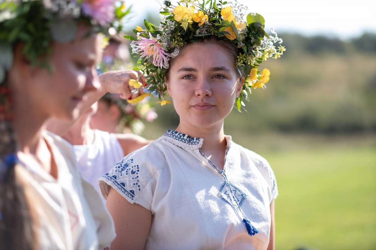 Florence Pugh ve filmu Slunovrat.