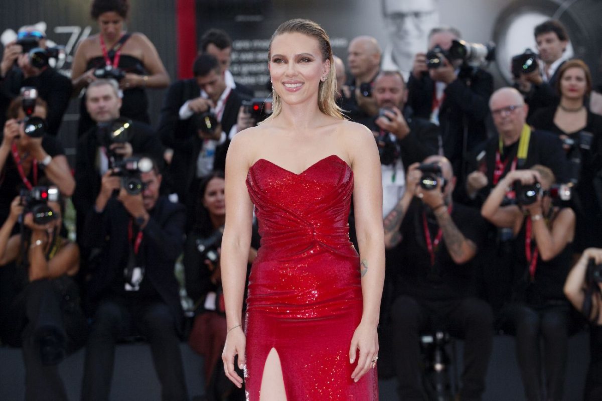 Scarlett Johansson attends the premiere of the movie "Marriage Story" during the 76th Venice Film Festival