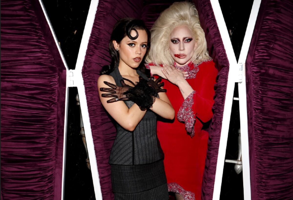 Jenna Ortega a Lady Gaga.