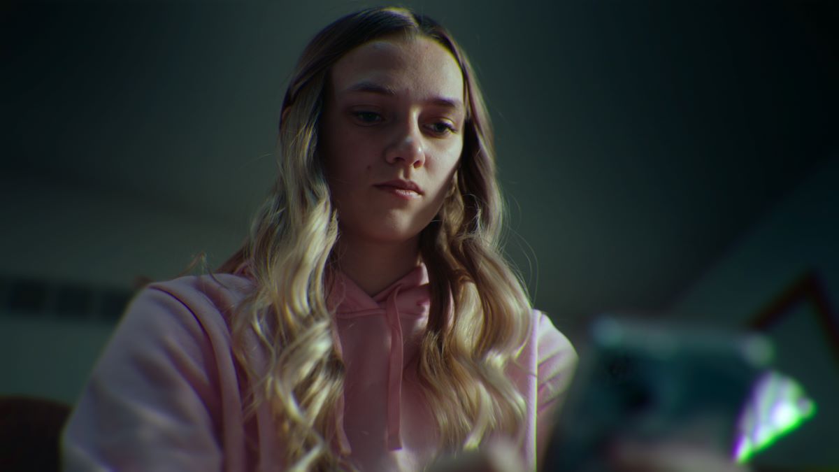 Neznámé číslo: Toxické textovky (Unknown Number: The High School Catfish)