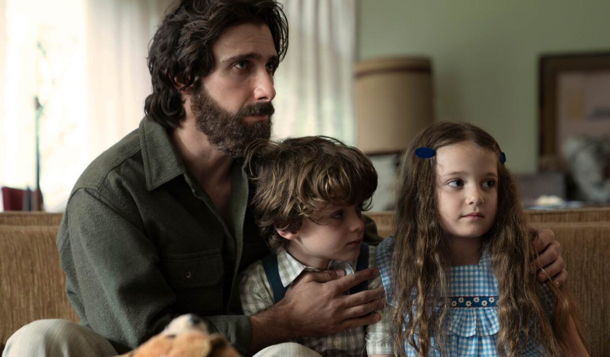 Nikdo nás neviděl odejít (No One Saw Us Leave).