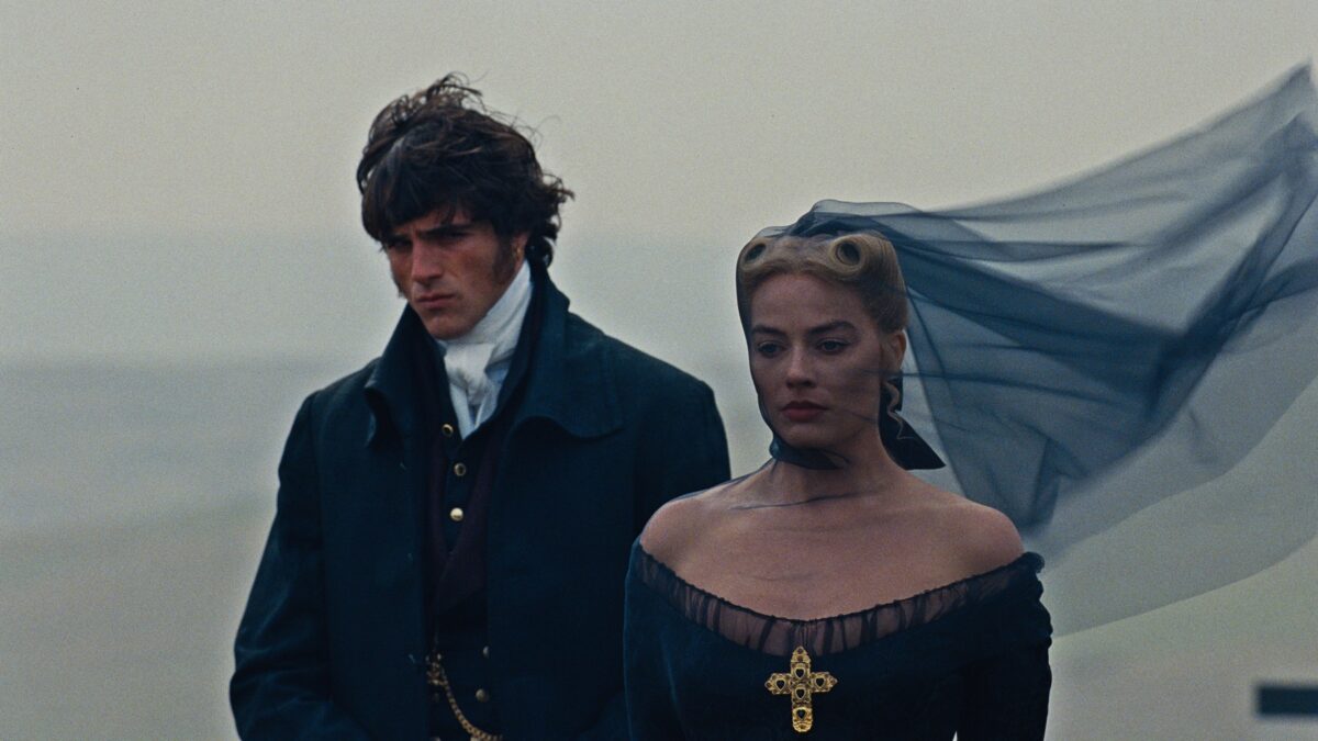 Bouřlivé výšiny 2026 (Jacob Elordi, Margot Robbie).