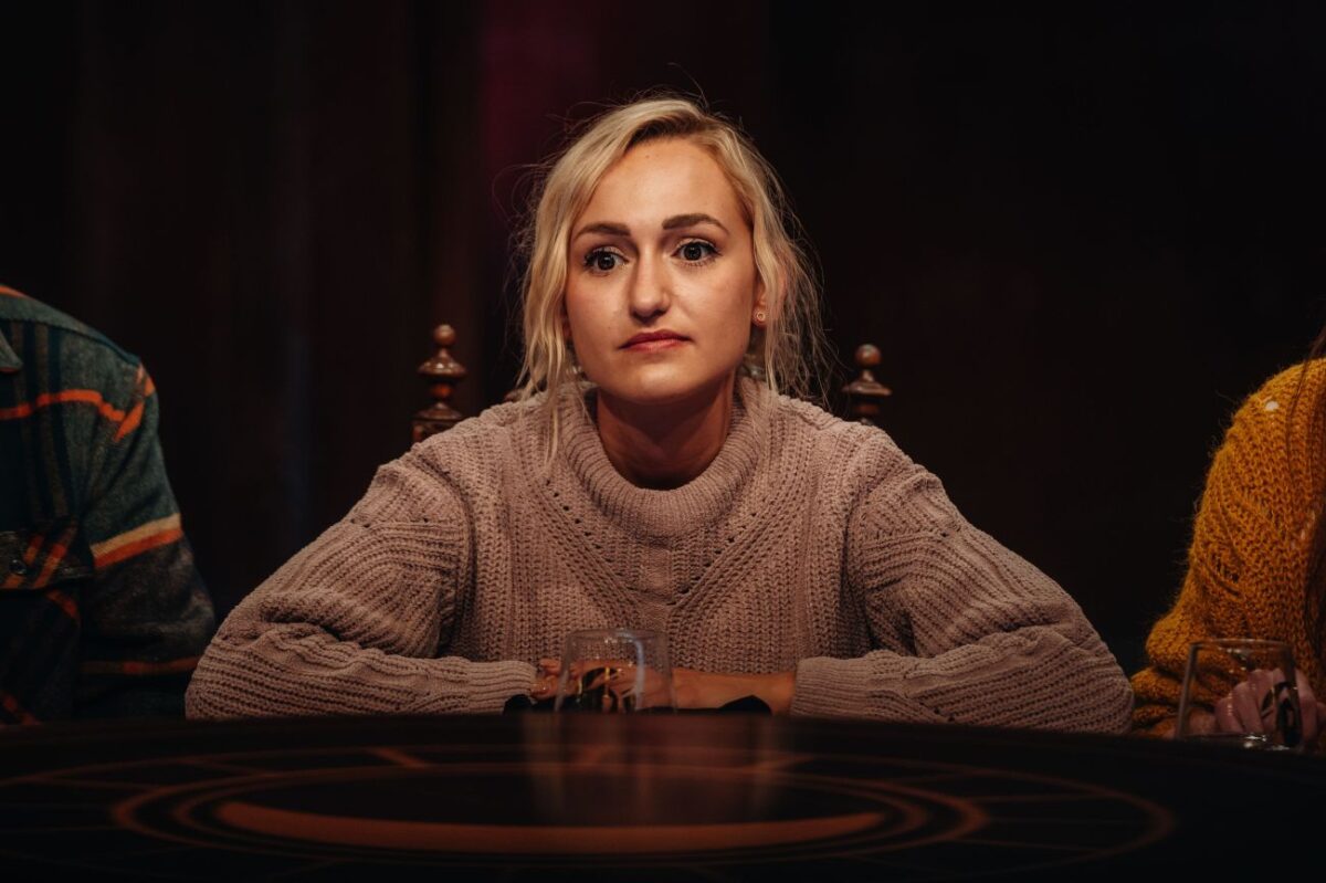 detektivní hra Zrádci