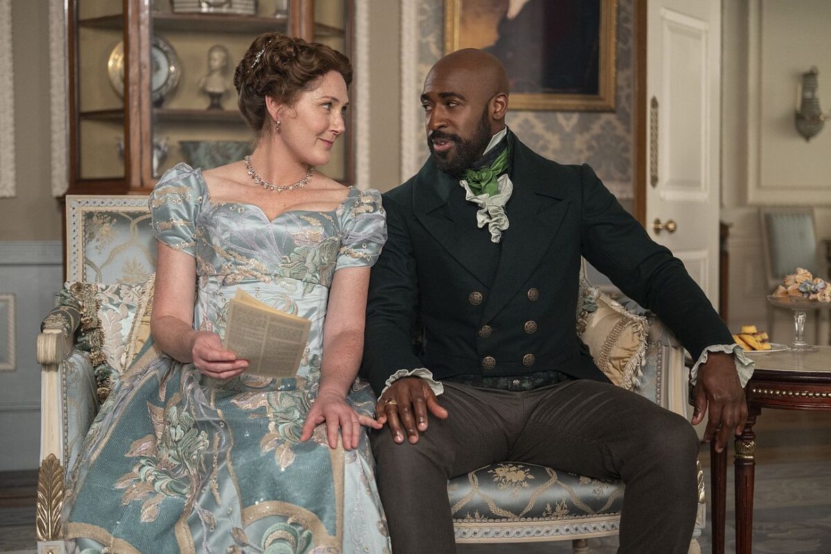 Bridgerton. Ruth Gemmell as Lady Violet Bridgerton, Daniel Francis as Lord Anderso