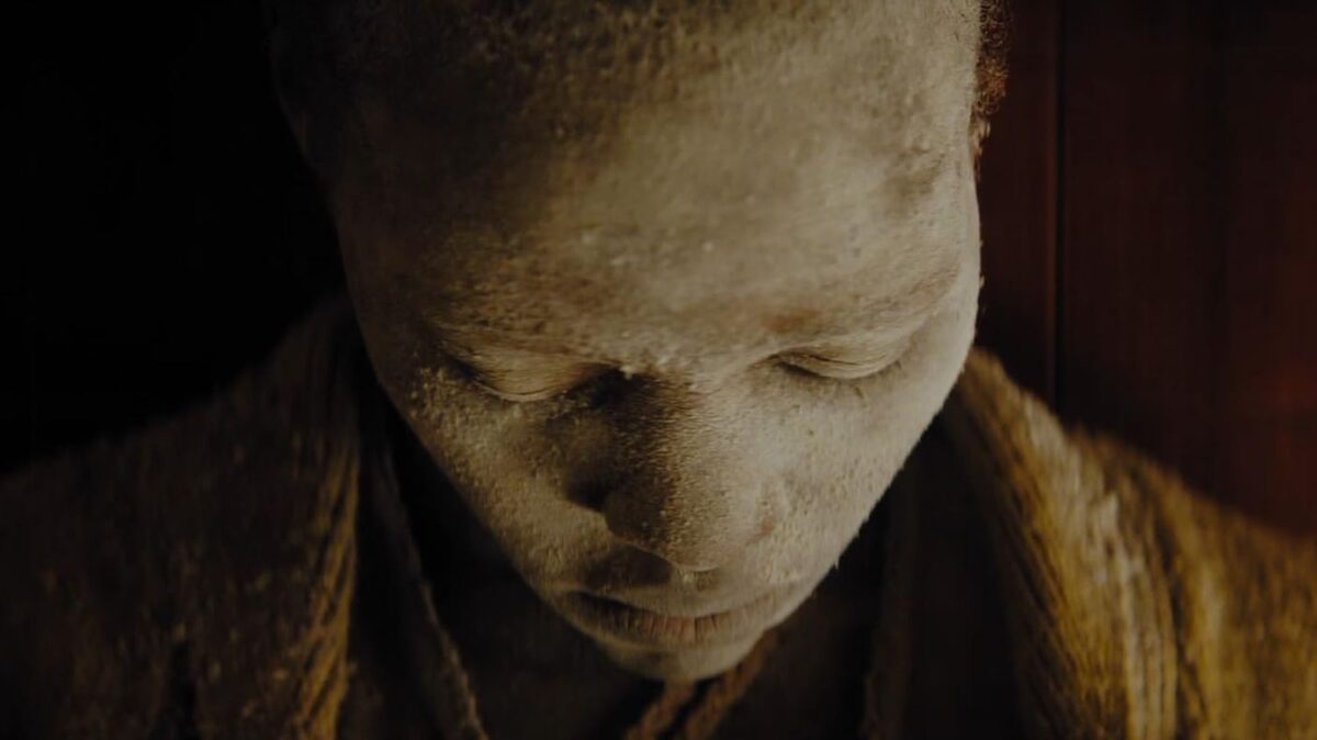 Tiché místo: První den