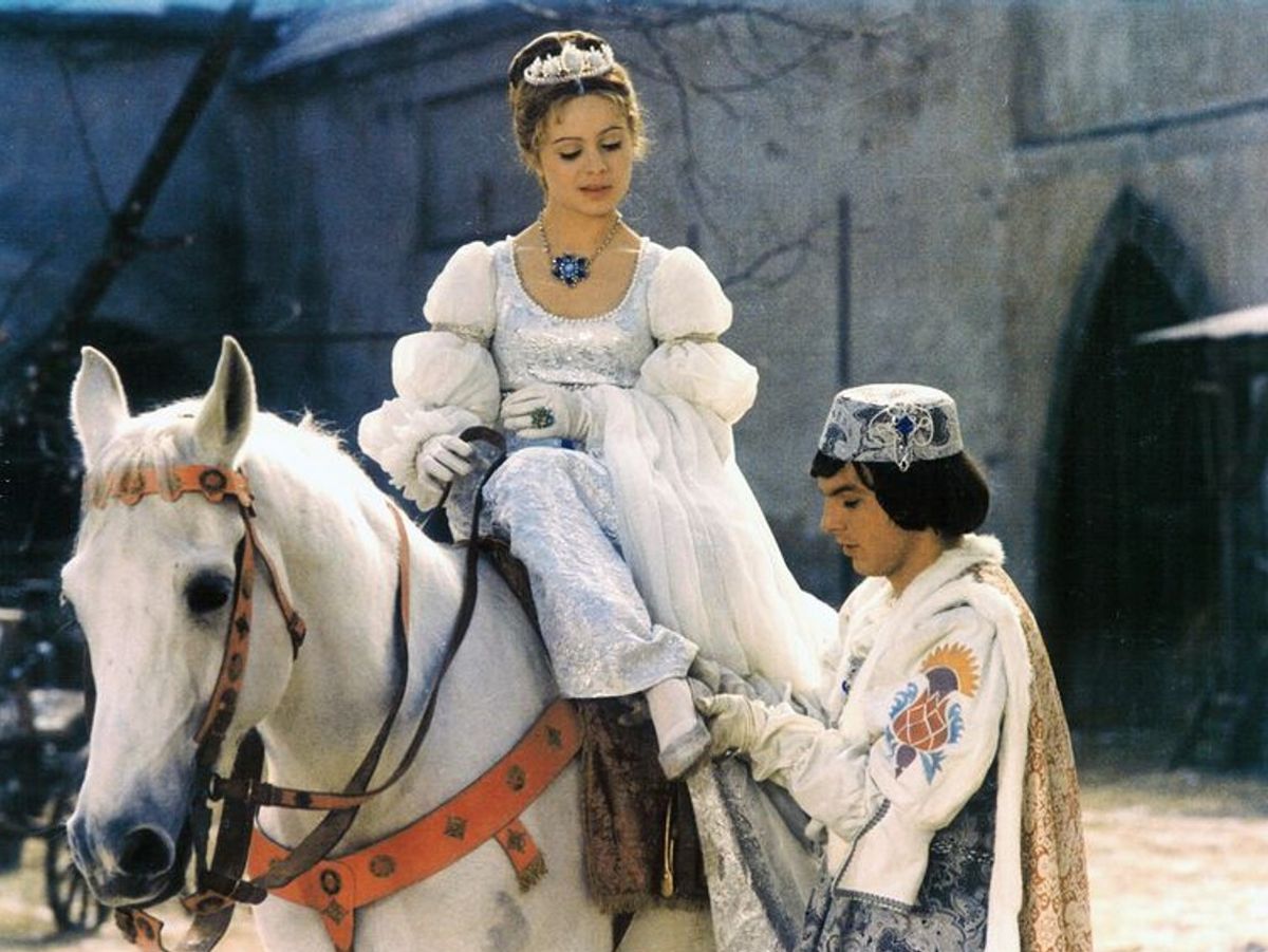 Tři oříšky pro Popelku