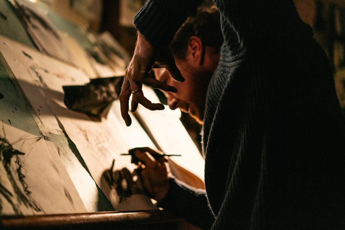 Křídla smutku (The Thing with Feathers)