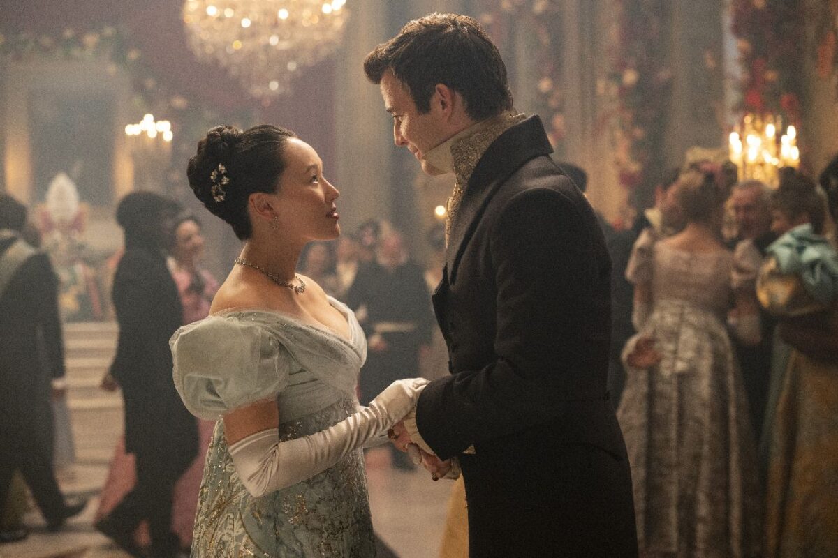 Bridgerton. Luke Thompson as Benedict Bridgerton, Yerin Ha as Sophie Baek