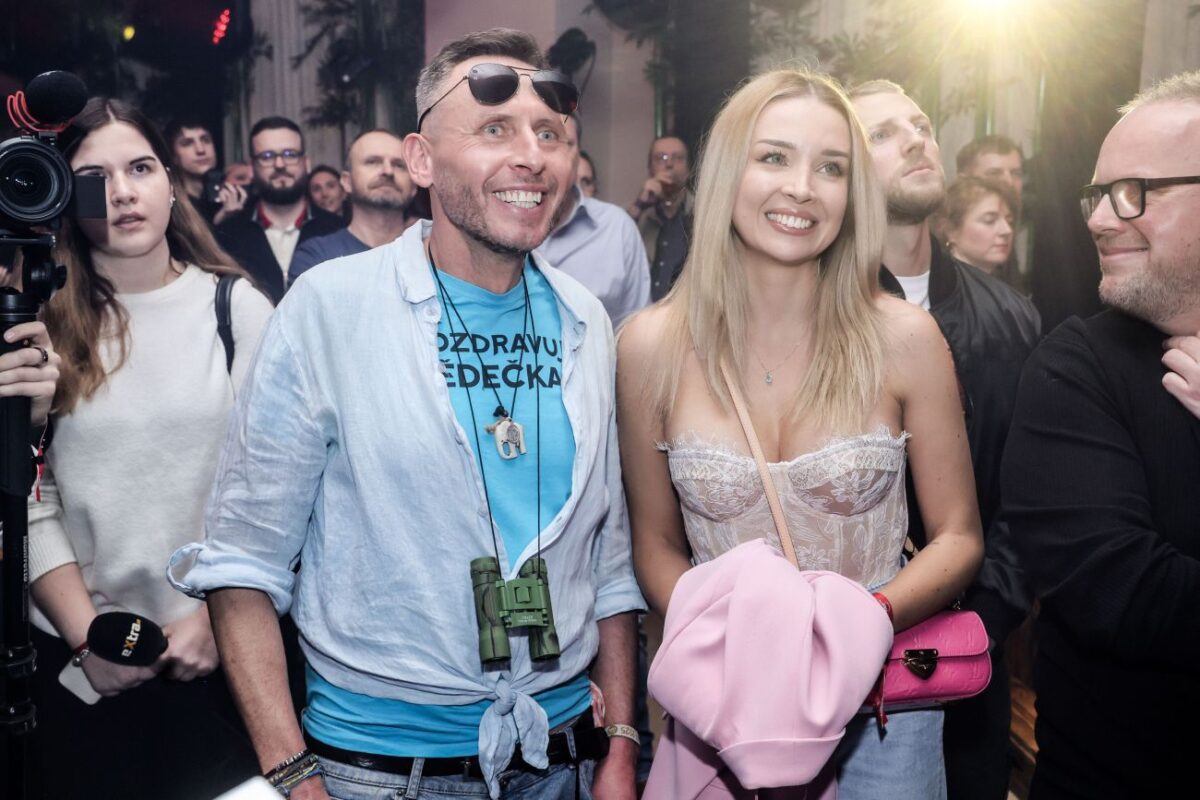 Tým Zrádci - Nikol a Tuňák, Asia Express