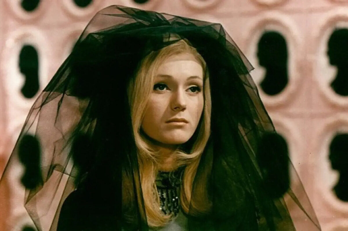 Šíleně smutná princezna