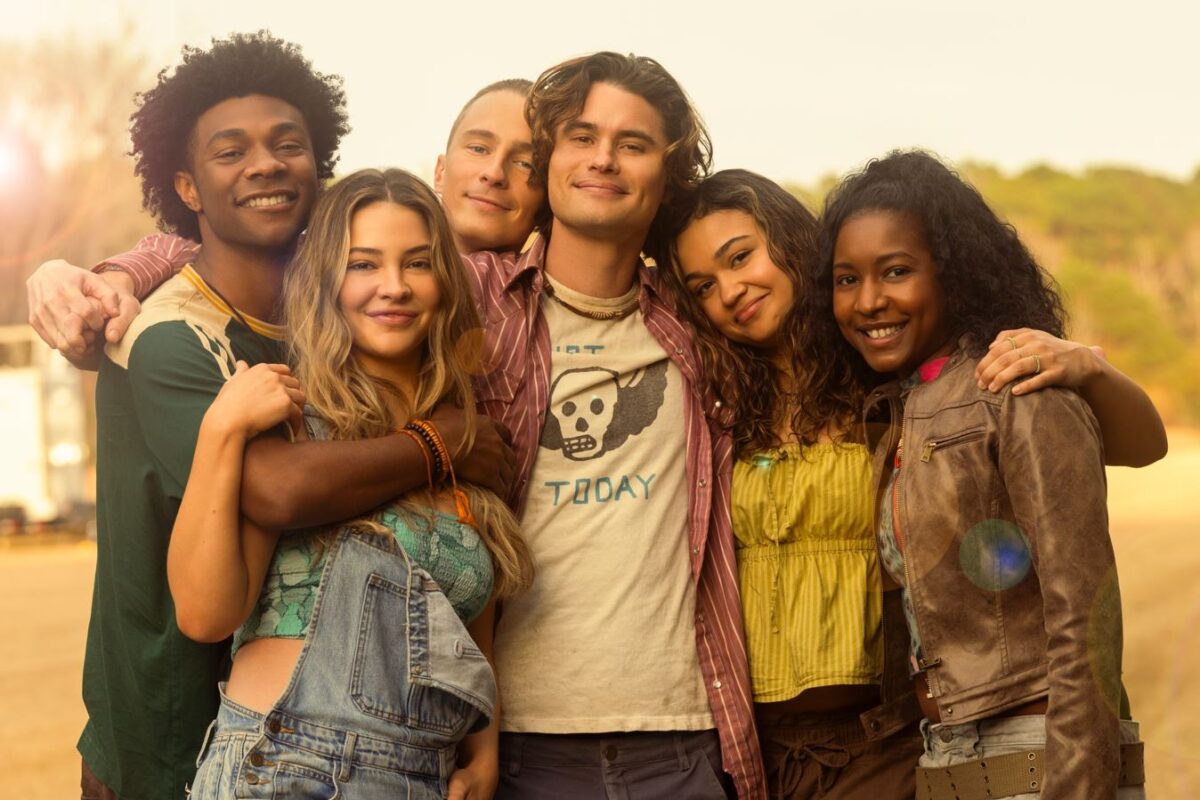 Hlavní postavy z Outer Banks - pátá série.