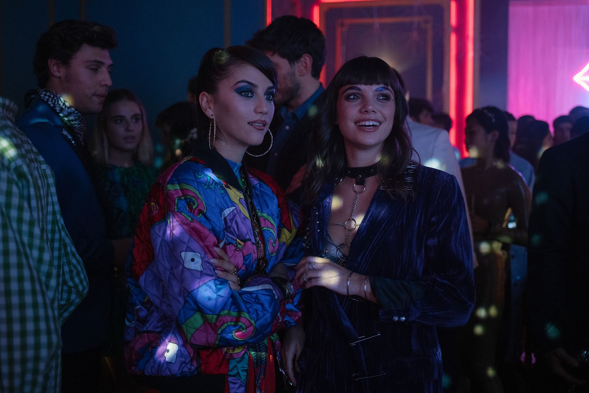 Elita čtvrtou řadou nekončí. Při čekání na pátou se můžete podívat na speciální mini série