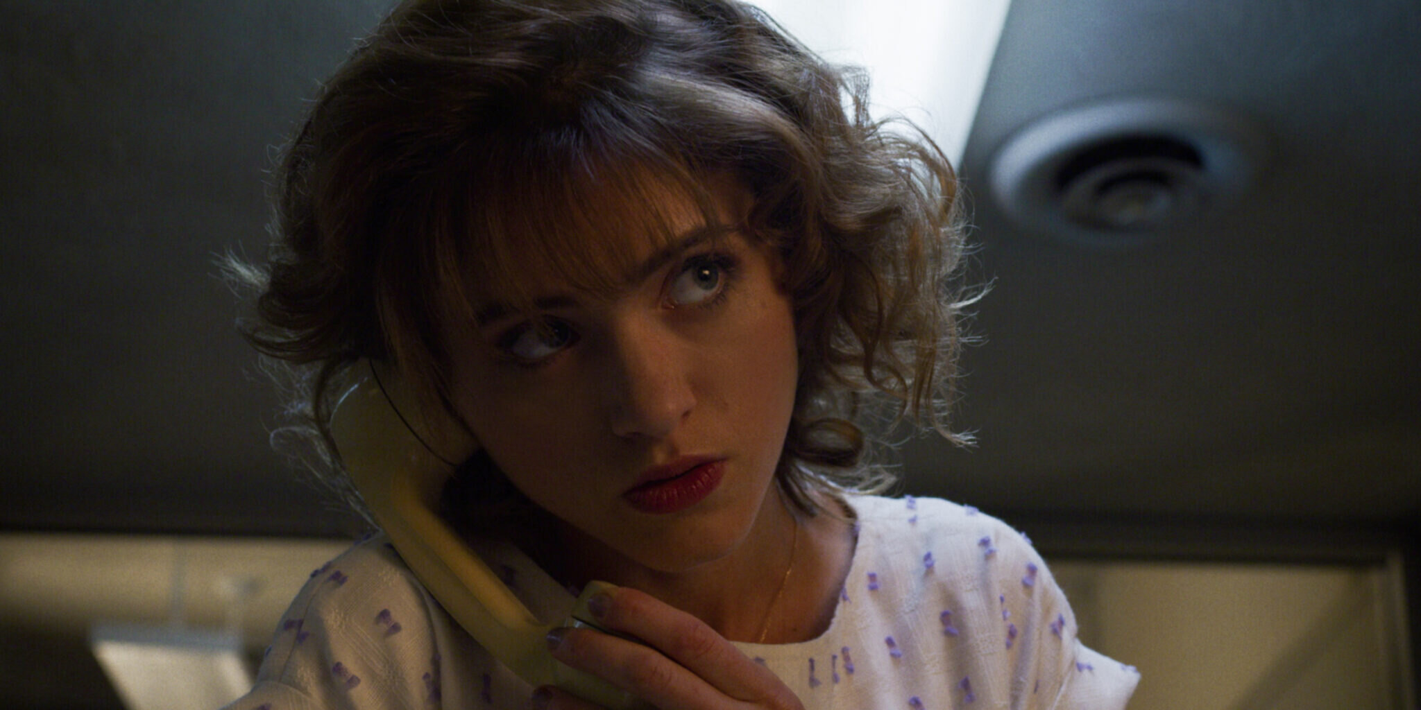Hvězdy Stranger Things a Sexuální výchovy si společně zahrají v novém hororu