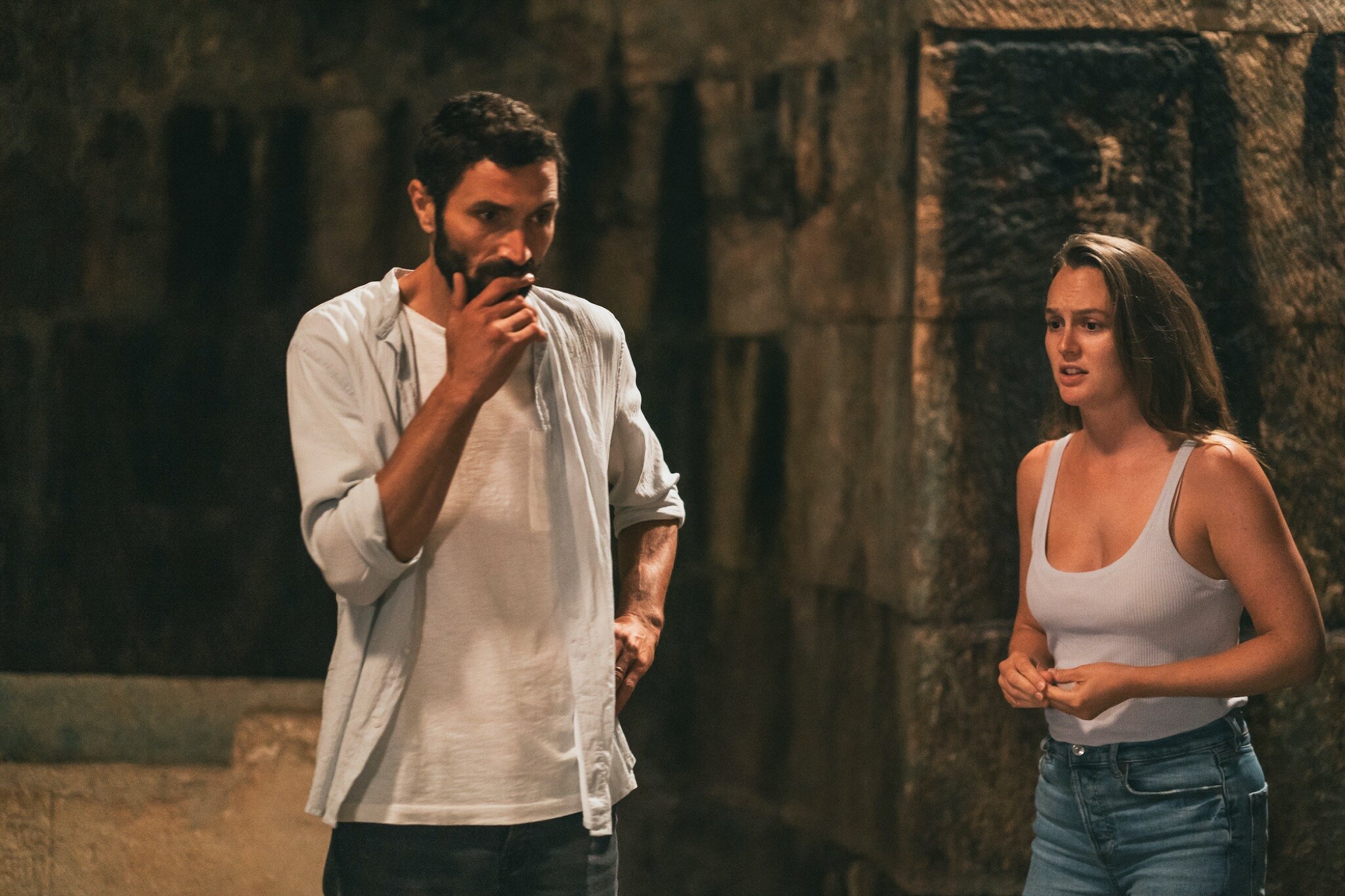 Hvězda seriálu Super drbna si zahrála v novém thrilleru. Víkendový útěk odkryje bolestivé tajemství