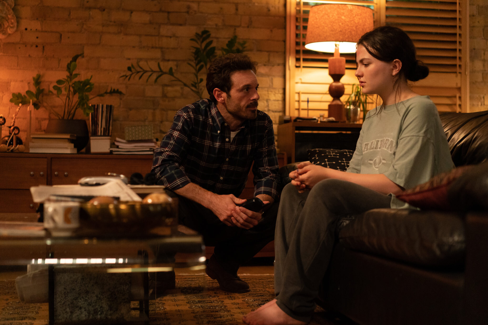 Nový mrazivý thriller od režiséra Příběhu služebnice: Mila Kunis v něm bude Nejšťastnější holkou pod sluncem
