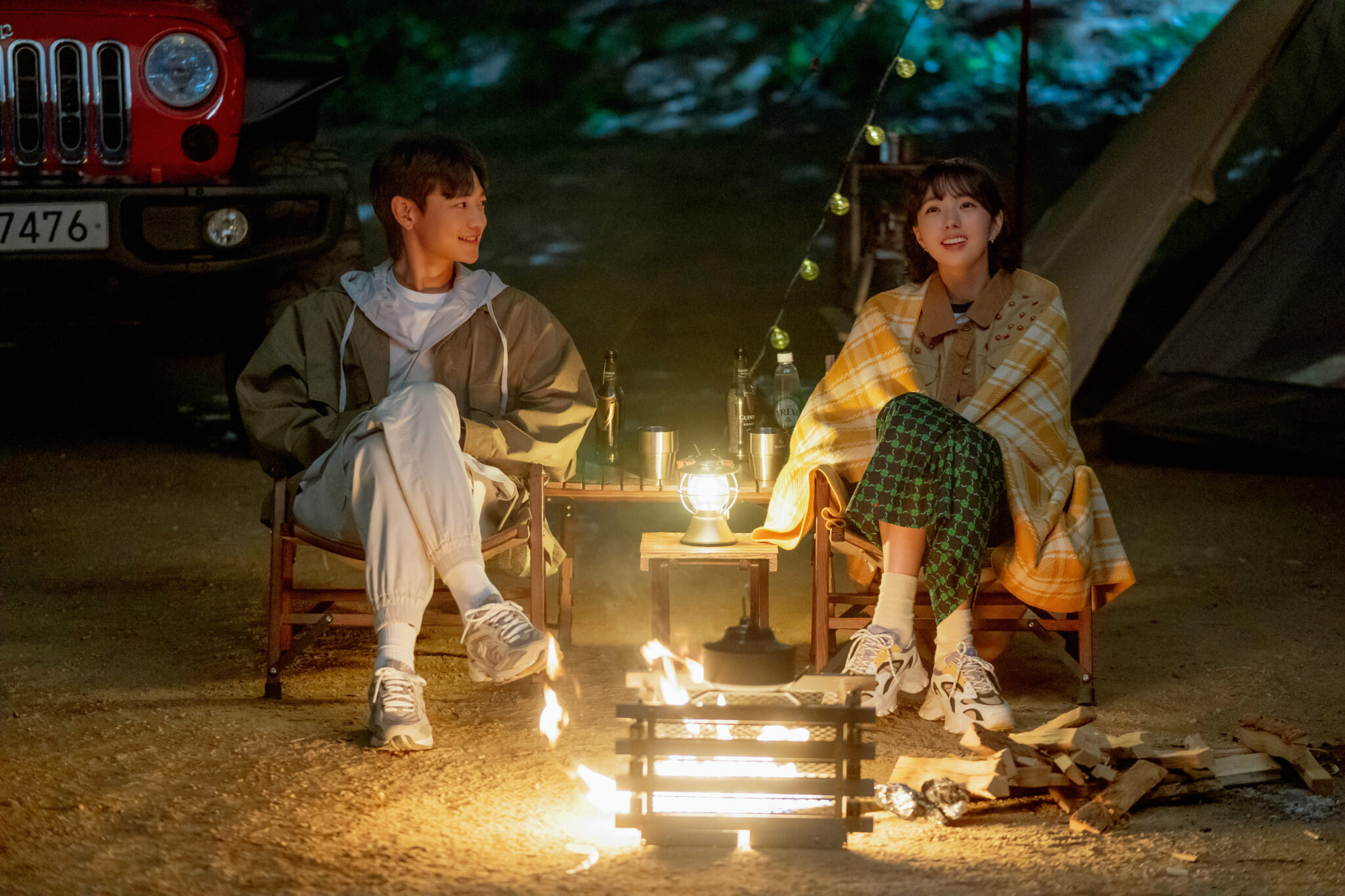 Nový korejský seriál potěší příznivce romantiky, módy a K-POPu. Prostě báječní míří na Netflix