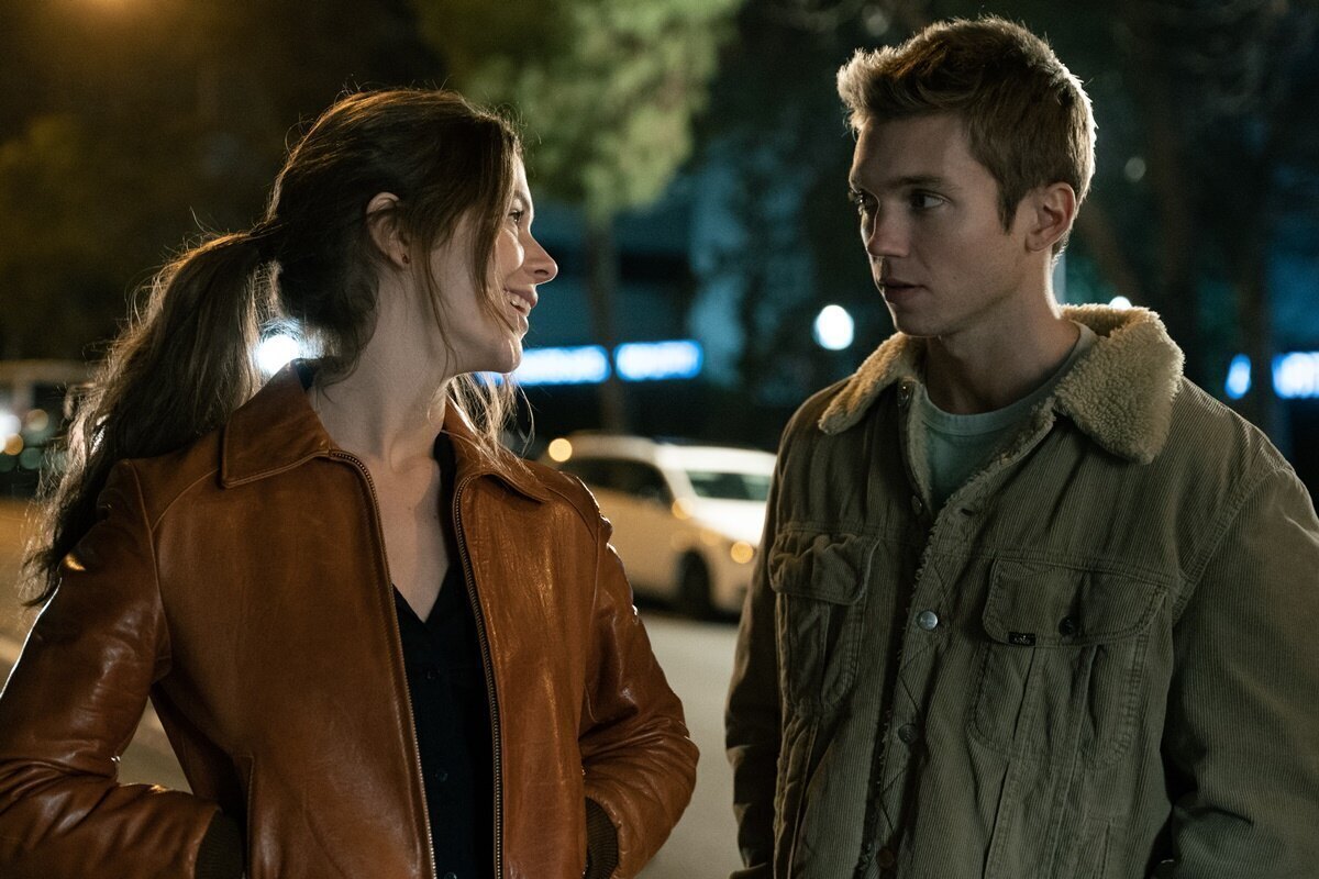 Romantika na Valentýna: Netflix si připravil nostalgický španělský seriál o páru, který se neustále schází a rozchází