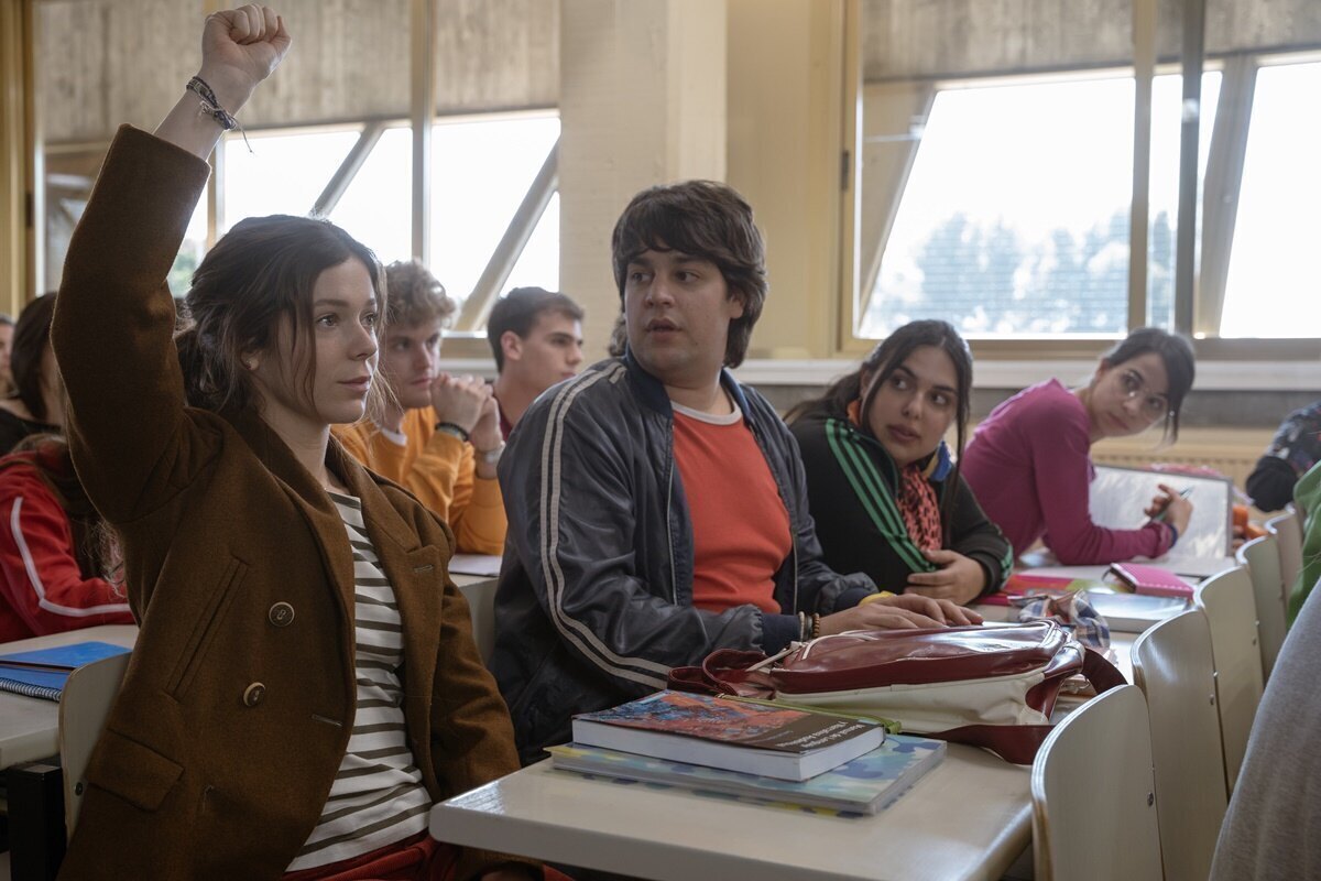 Romantika na Valentýna: Netflix si připravil nostalgický španělský seriál o páru, který se neustále schází a rozchází