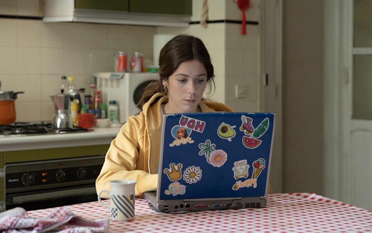 Romantika na Valentýna: Netflix si připravil nostalgický španělský seriál o páru, který se neustále schází a rozchází