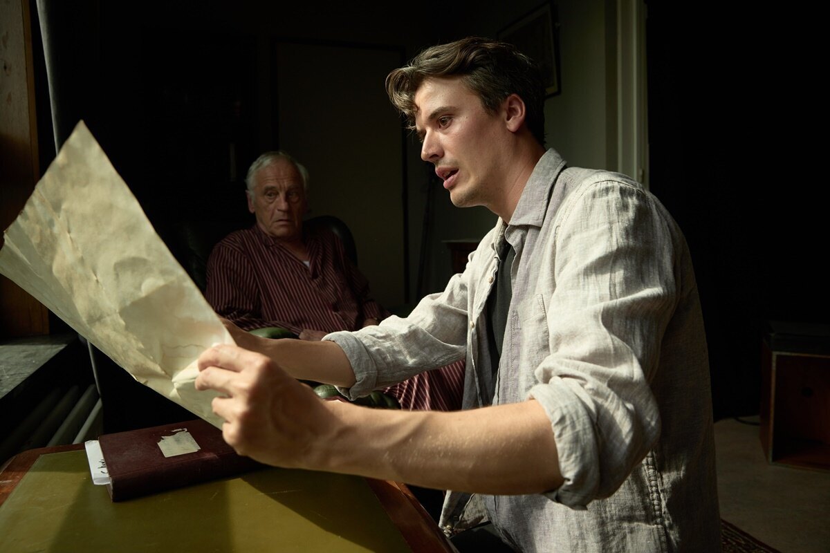 Mrazivý psychologický thriller způsobí na Netflixu pořádný Randál. Matthias odhalí temnou minulost svého dementního otce