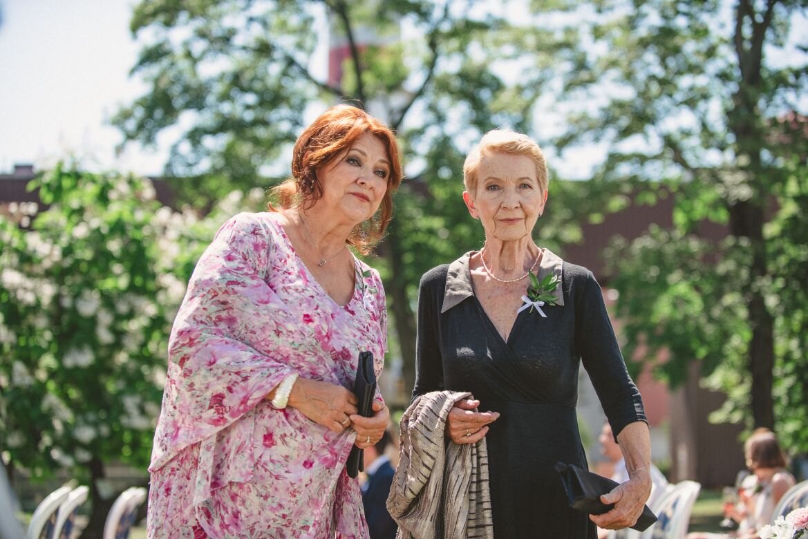 Nepovedený český Sex ve městě míří na Netflix. Podle diváků je hlavní hrdinka zlatokopka a její protějšek slizký seladon