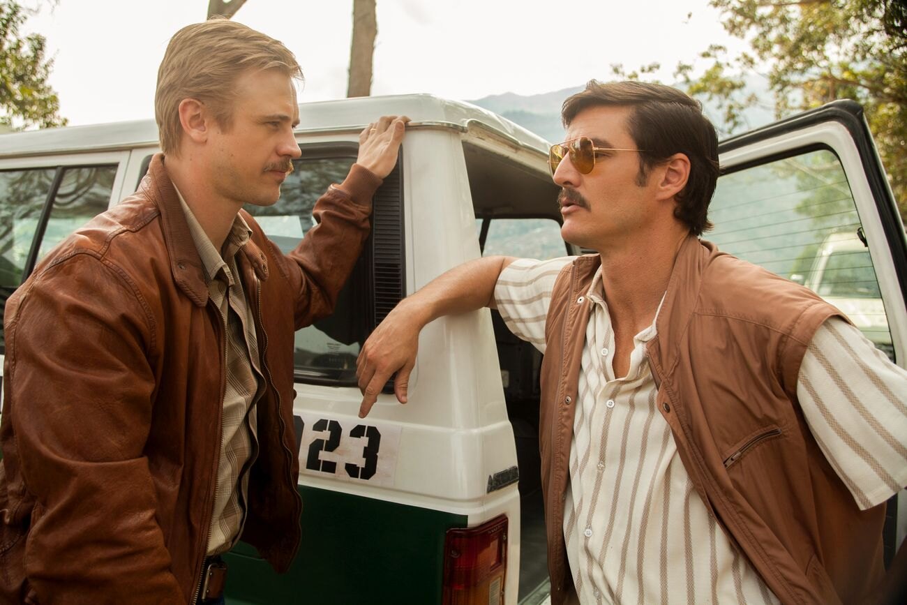 10 zajímavostí o seriálu Narcos: Celovečerní film, identické místo smrti nebo skutečné postavy v seriálových rolích