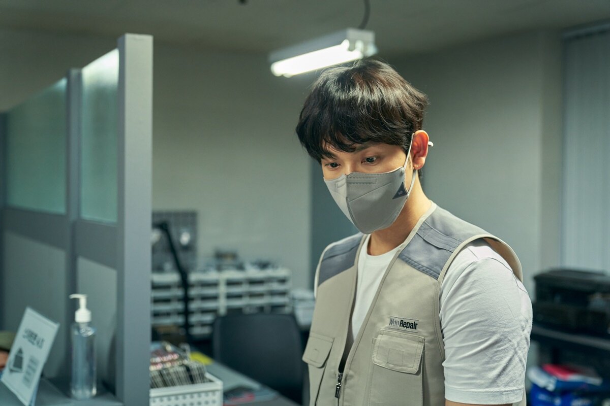 Nejděsivější film všech dob, říkají diváci o mysteriózním thrilleru Netflixu, kvůli kterému chtěli někteří dokonce vyhodit své telefony