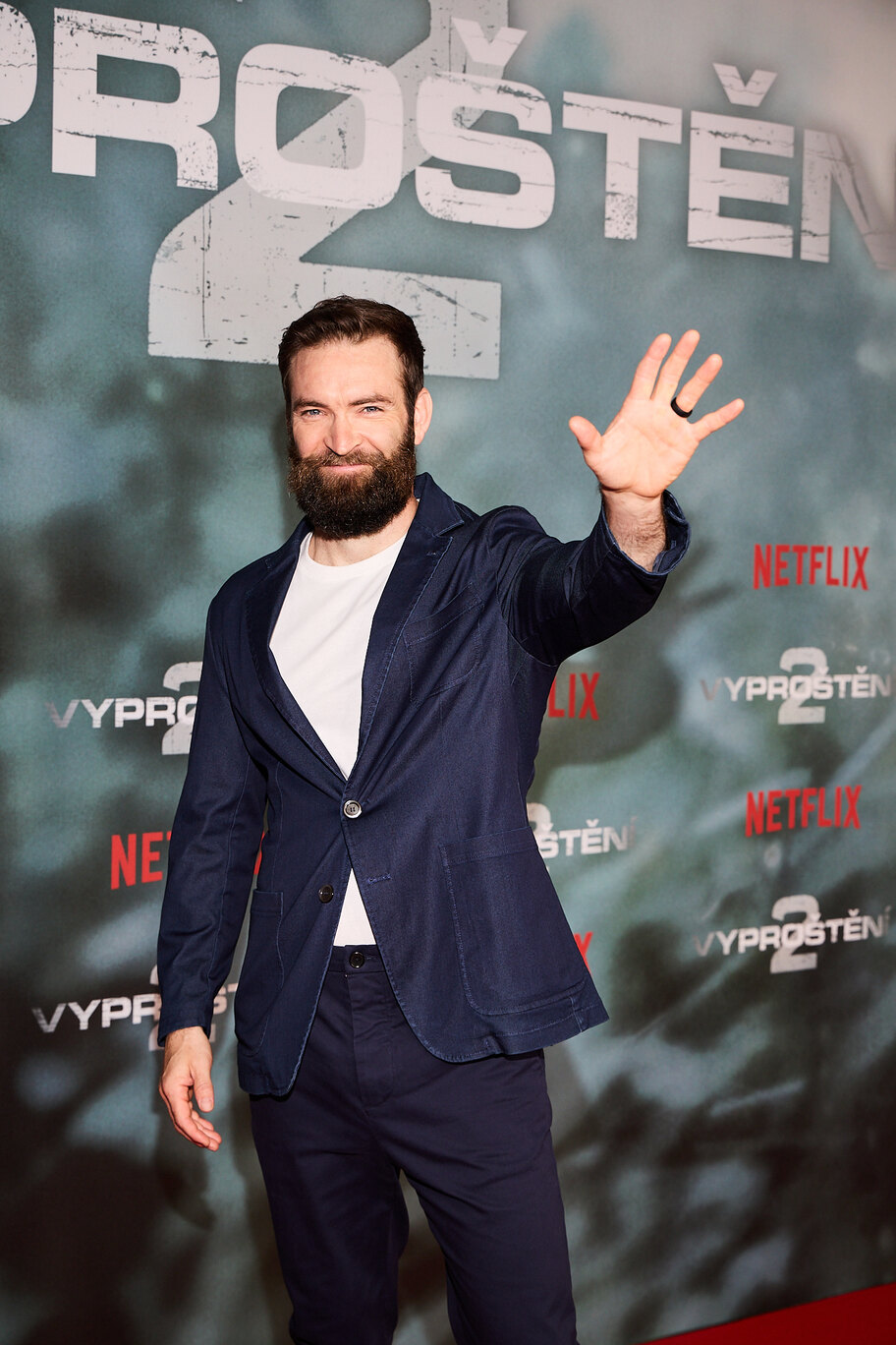 Historicky první promítání filmu Netflixu v Česku: Režisér Sam Hargrave přijel představit akcí nadupaný trhák, který u nás natáčel