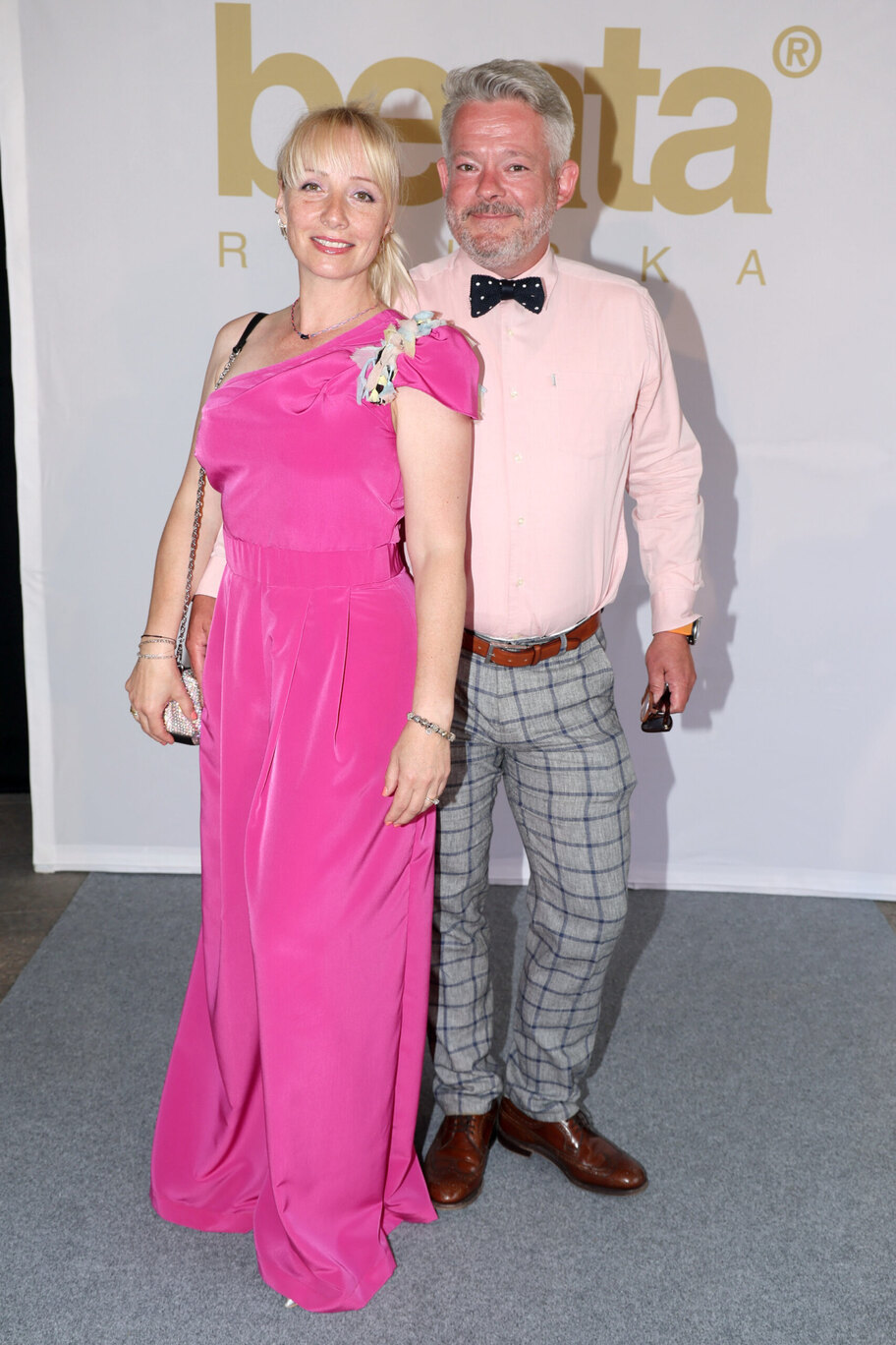 Ponožky v lodičkách, outfit jako z Indie i pořádně šik modely aneb Celebrity na přehlídce Beaty Rajské ve Varech