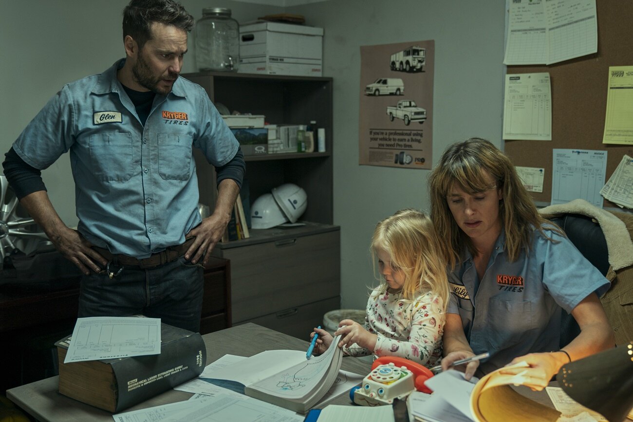 Opioidová krize ovládne Netflix: Seriál inspirovaný skutečností vypráví o droze, kterou lidé oslavovali, než je začala zabíjet