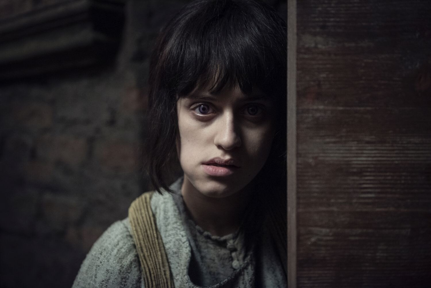 Při obsazování Yennefer castigová režisérka toužila zpochybnit standard krásy. Do fantasy světa nepatří jen dámy se sněhově bílou pletí