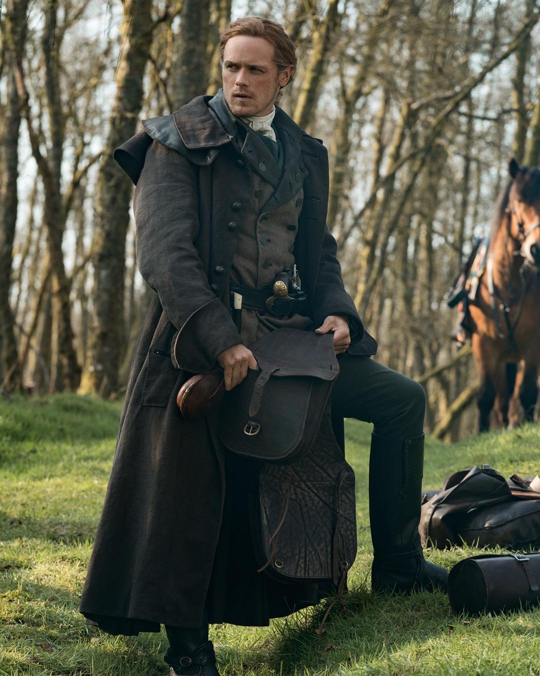 8 nejpřitažlivějších herců ze seriálů Netflixu podle redaktorek Netflixeru: Nechybí Peaky Blinders, Zaklínač ani Cizinka