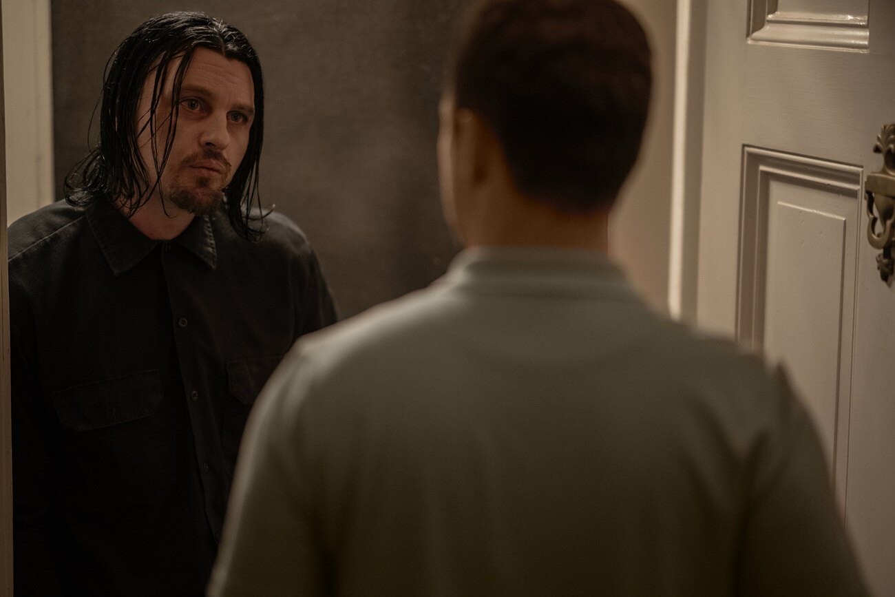 Michael Pitt jako Eli a Justin Timberlake jako Will Grady ve filmu Ještěr