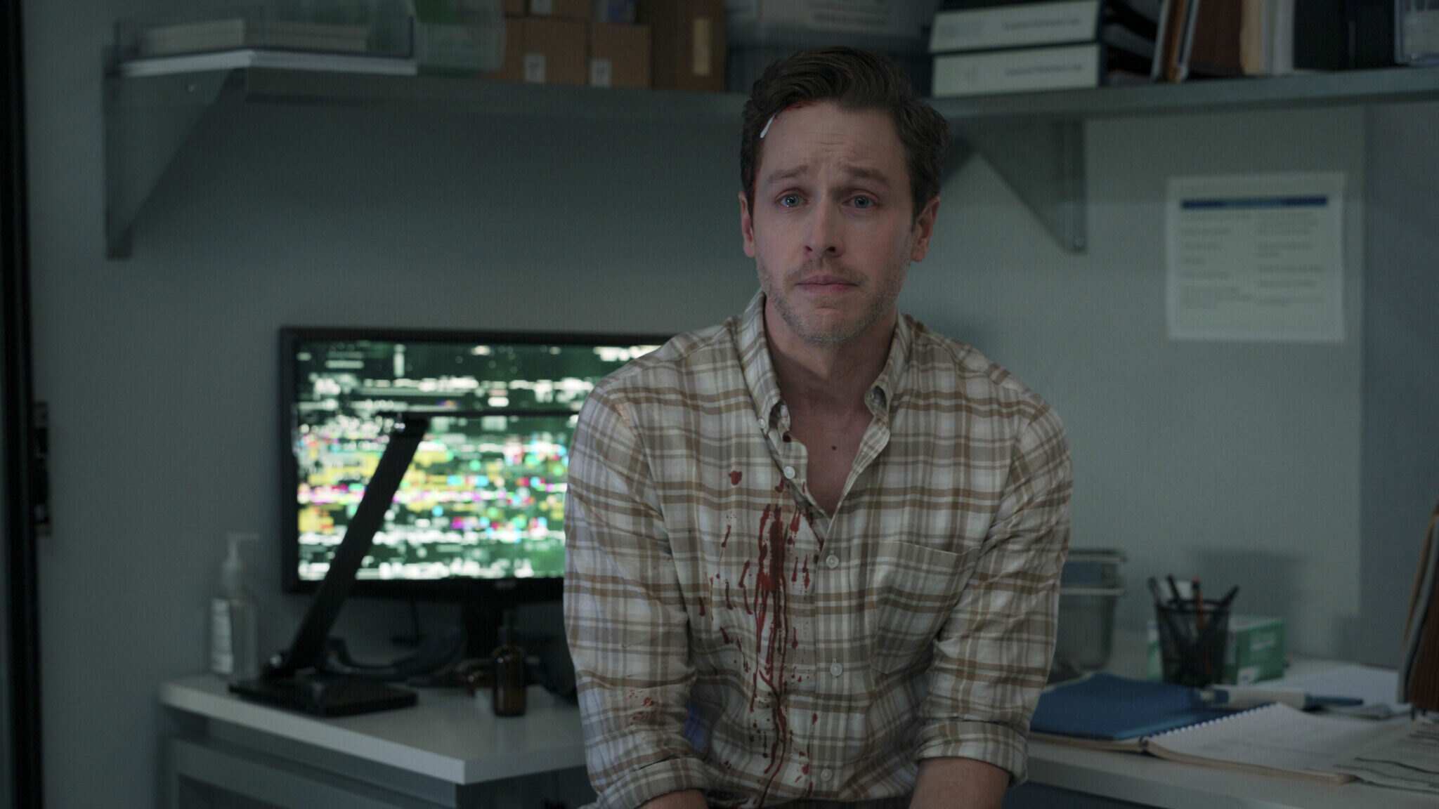 Josh Dallas jako Ben Stone v seriálu Manifest.