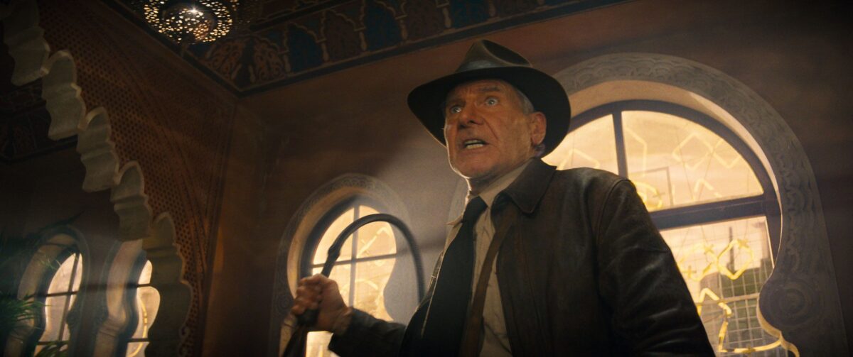 Harrison Ford naposledy v jeho legendární roli dobrodruha Indiana Jonese (2023).