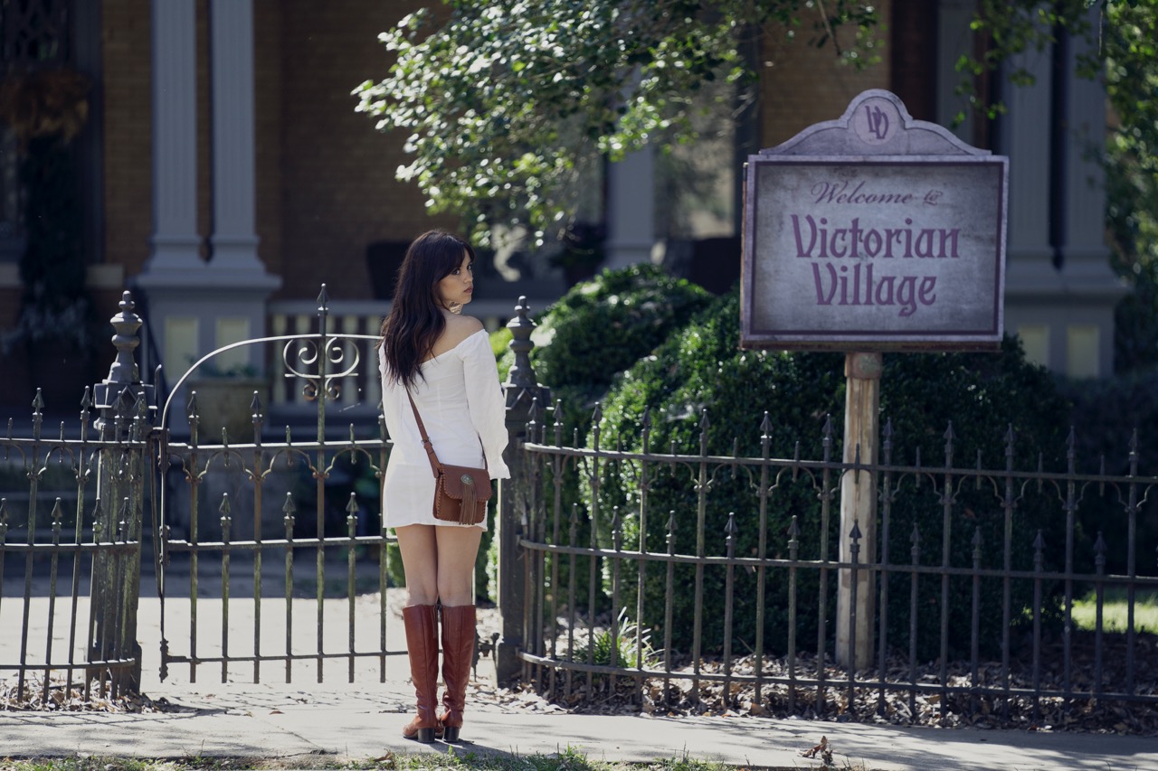 Nechutný snímek, říkají diváci o kontroverzním dramatu, kde Jenna Ortega svádí svého učitele. Ten teď putuje na Netflix