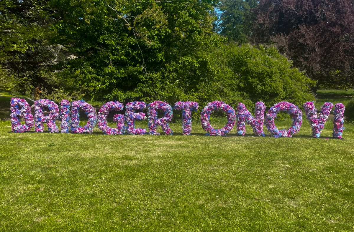 Bridgertonovi v Průhonickém parku v Praze