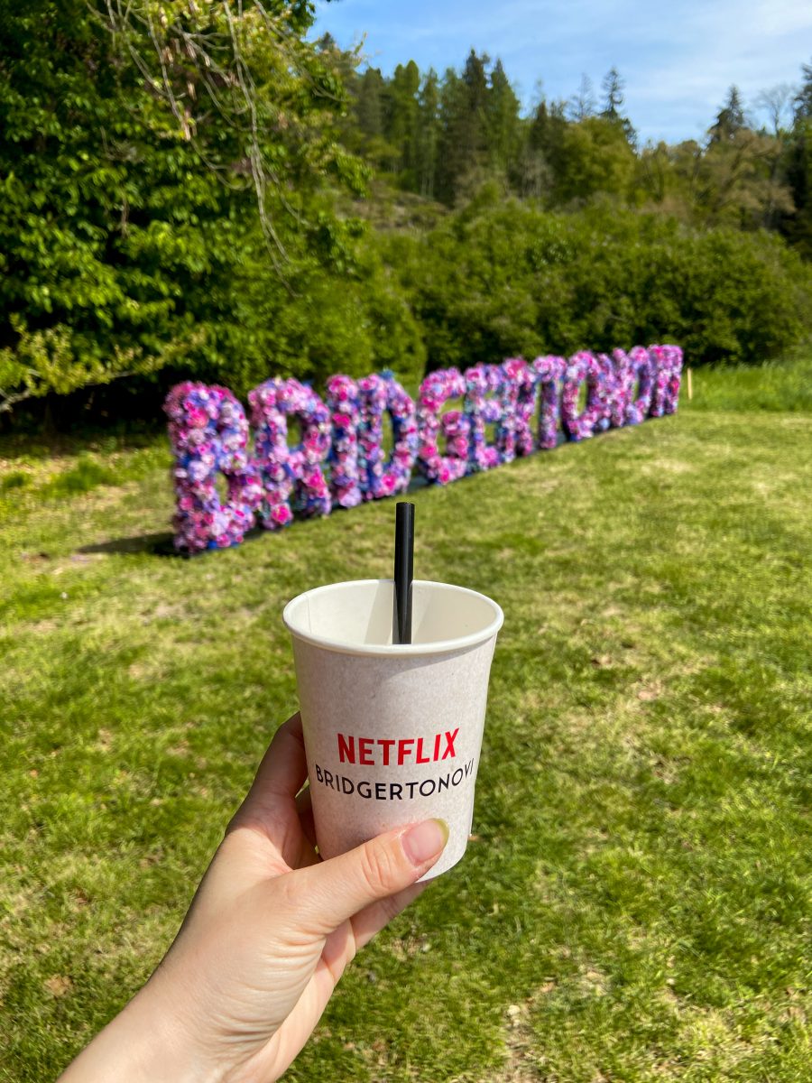 Bridgertonovi v Průhonickém parku v Praze