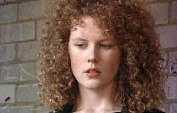 Poznáte slavné herečky na fotkách z mládí?