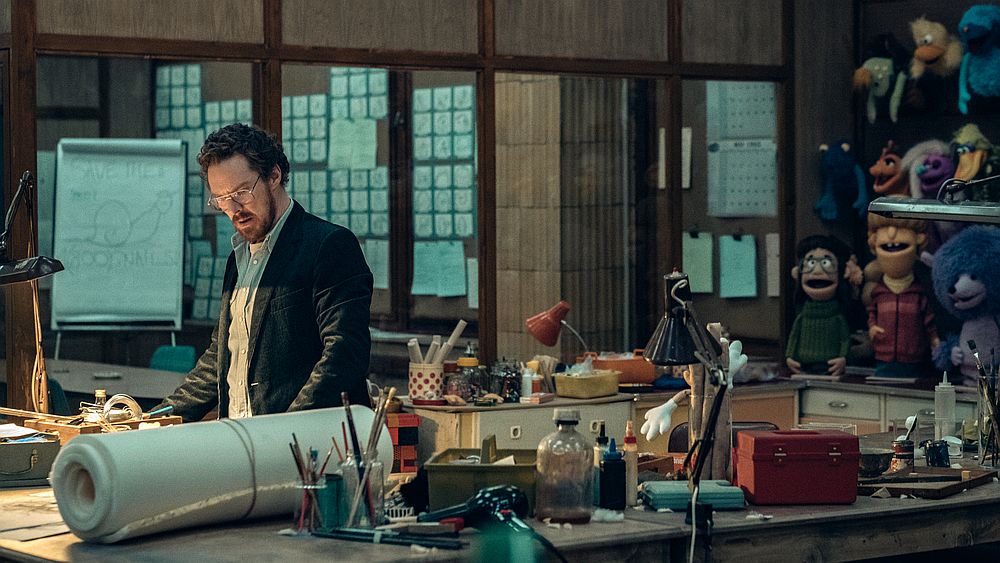 Benedict Cumberbatch jako Vincent v seriálu Eric