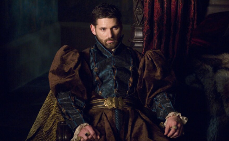 Eric Bana ve filmu Králova přízeň.