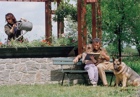 Jak dobře znáte kultovní film Báječná léta pod psa?