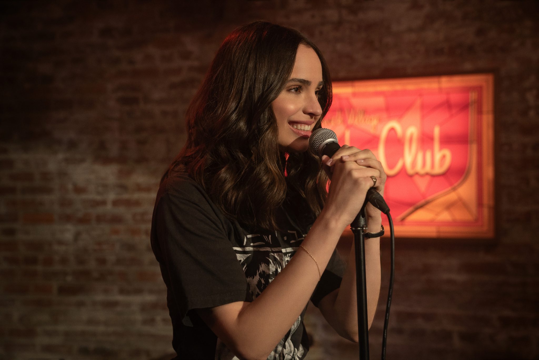 Romantické drama, které vás chytne za srdce: Seznam tajných přání si na Netflix splní Sofia Carson