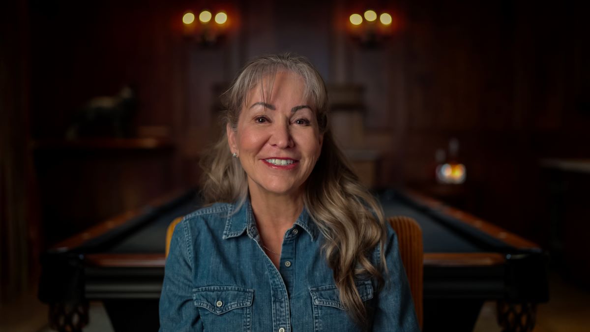 Lydia Blair (Tajemství za milión/Million Dollar Secret)