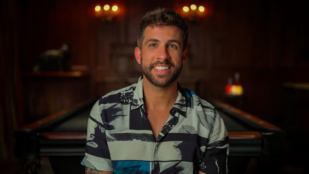 Chris Allen (Tajemství za milión/Million Dollar Secret)