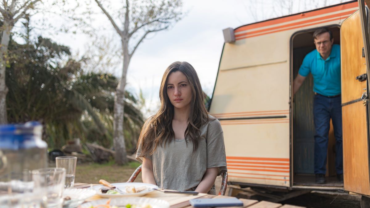 Černá vdova (A Widow's Game)