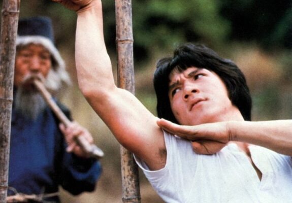 Poznáte filmy Jackieho Chana podle jediného záběru?