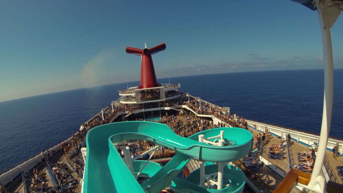 Totální provar: Hovnivá plavba (Trainwreck: Poop Cruise)